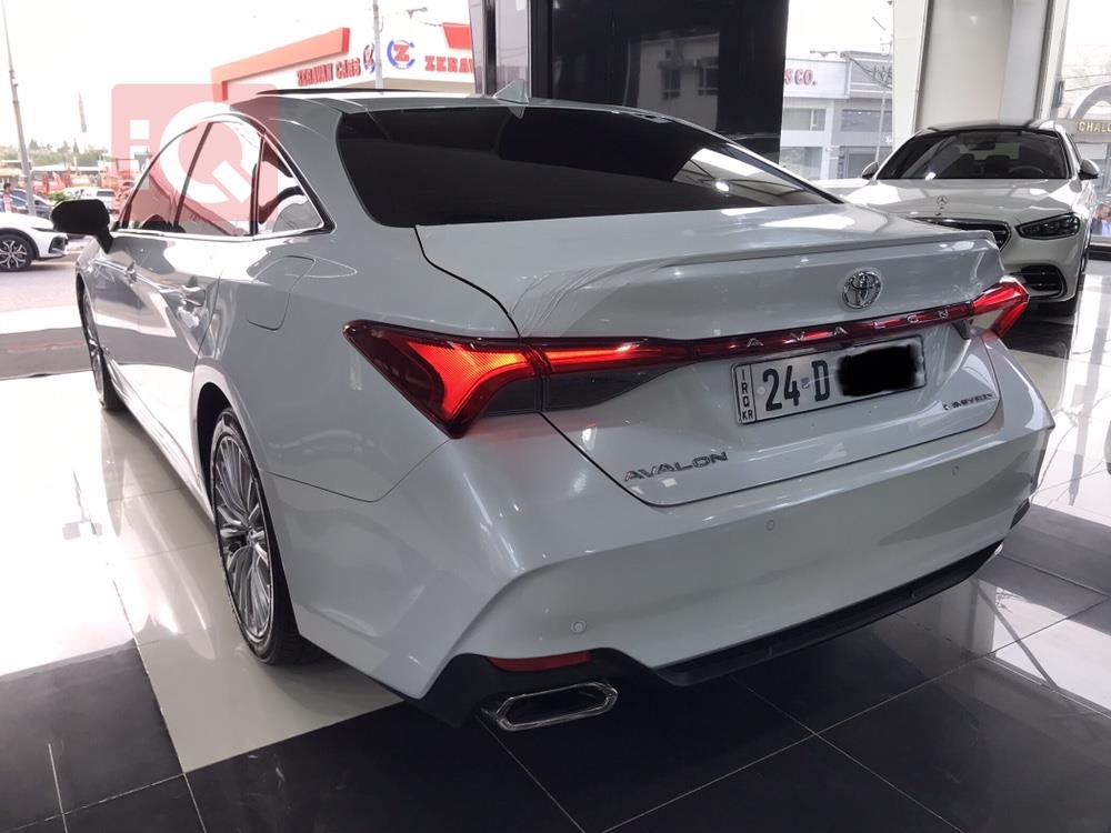 Toyota Avalon